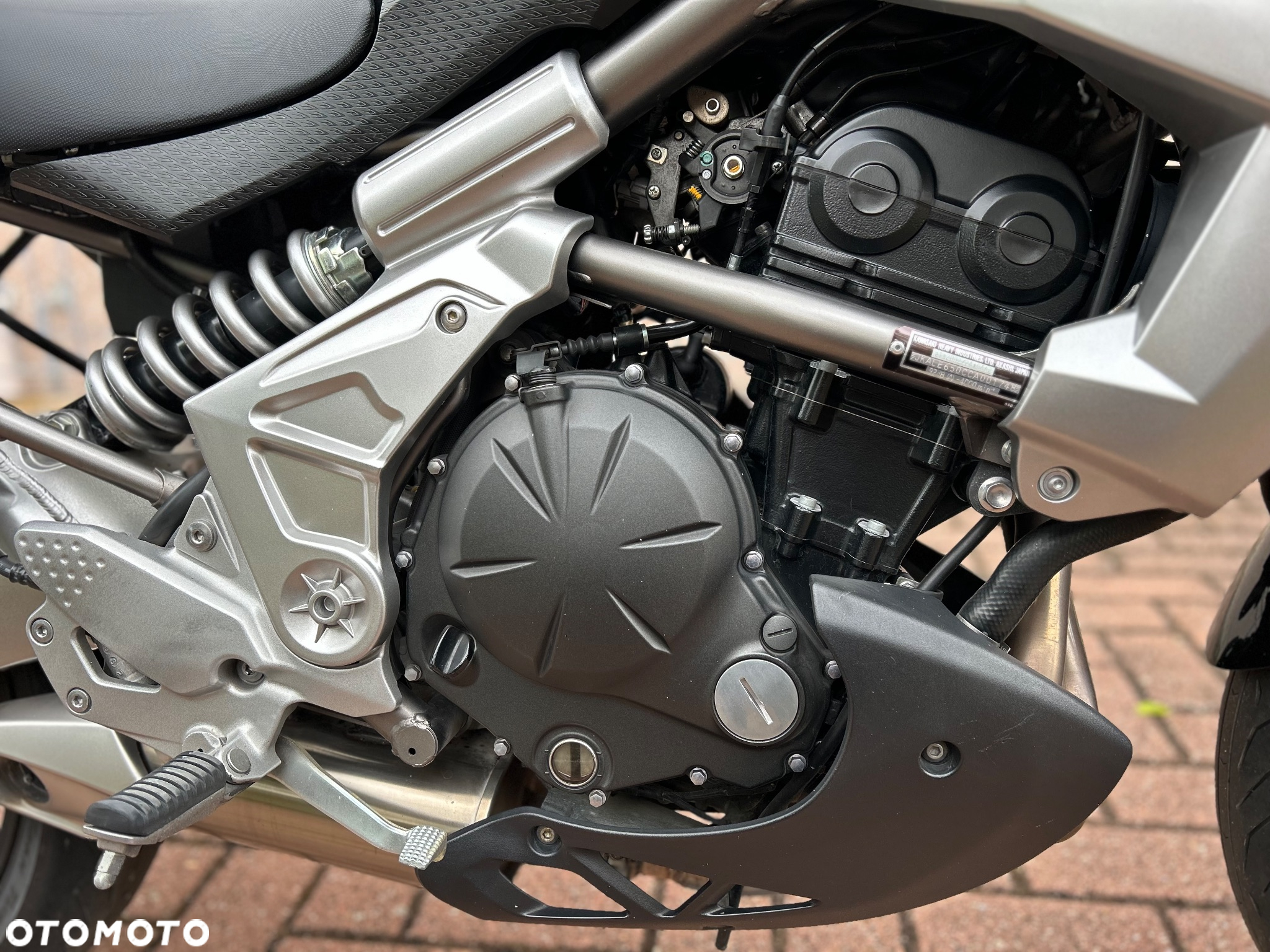 Kawasaki Versys 650 - 16