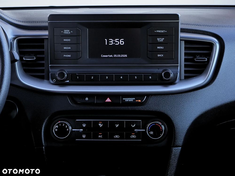 Kia Ceed 1.0 T-GDI S - 10