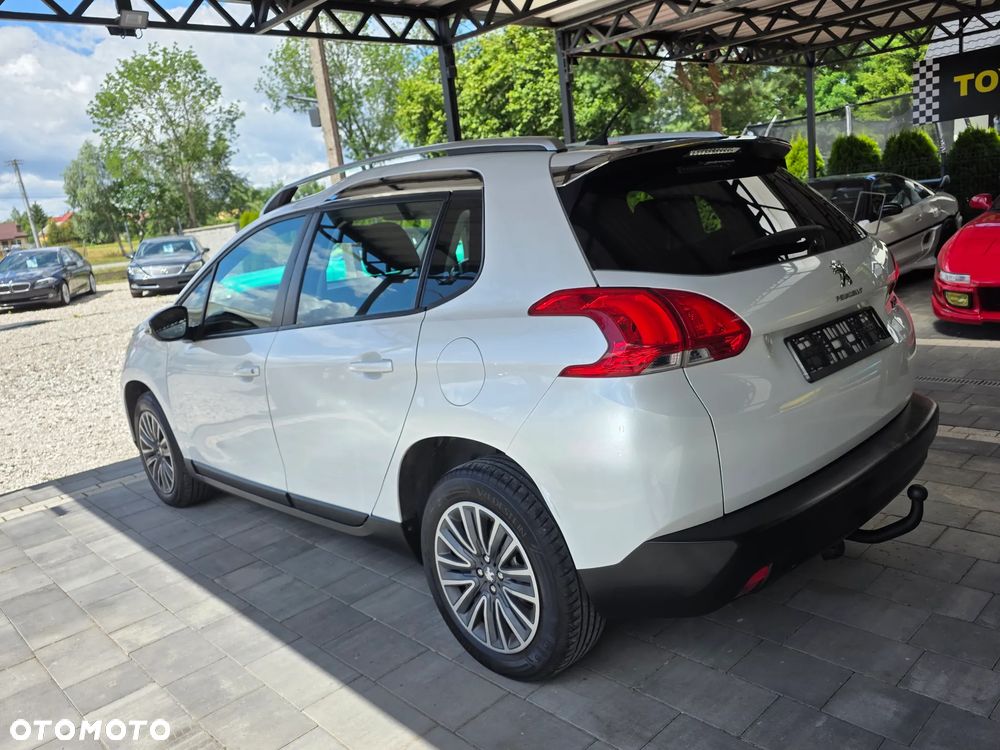 Peugeot 2008 - 13