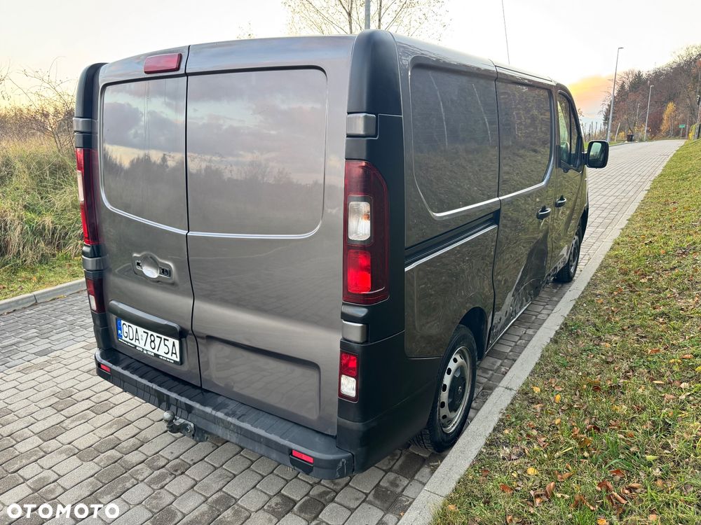 Opel Vivaro - 6