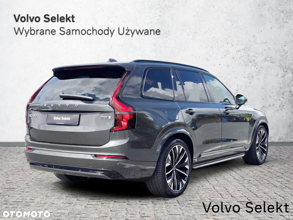 Volvo XC 90 - 7
