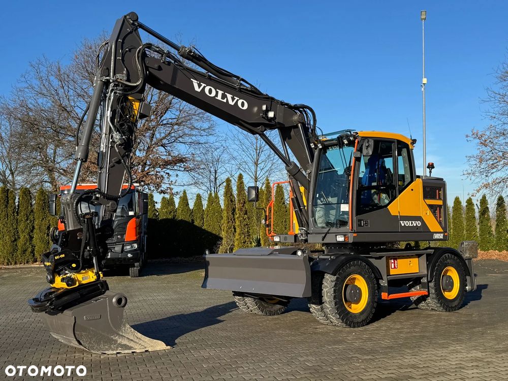 Volvo EWR150E KOPARKA KOŁOWA (NEW) - 2