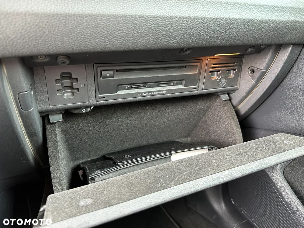 Volkswagen Golf Sportsvan - 16
