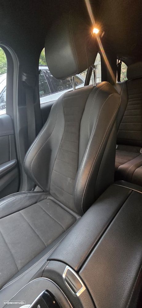 Mercedes-Benz E 300 d AMG 7L - 9