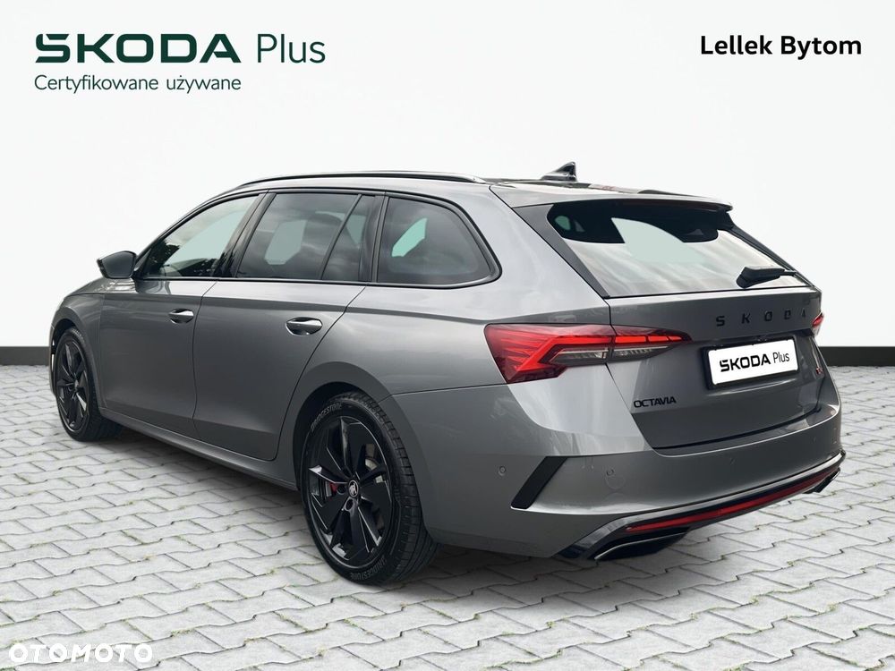 Skoda Octavia 2.0 TSI RS DSG - 9
