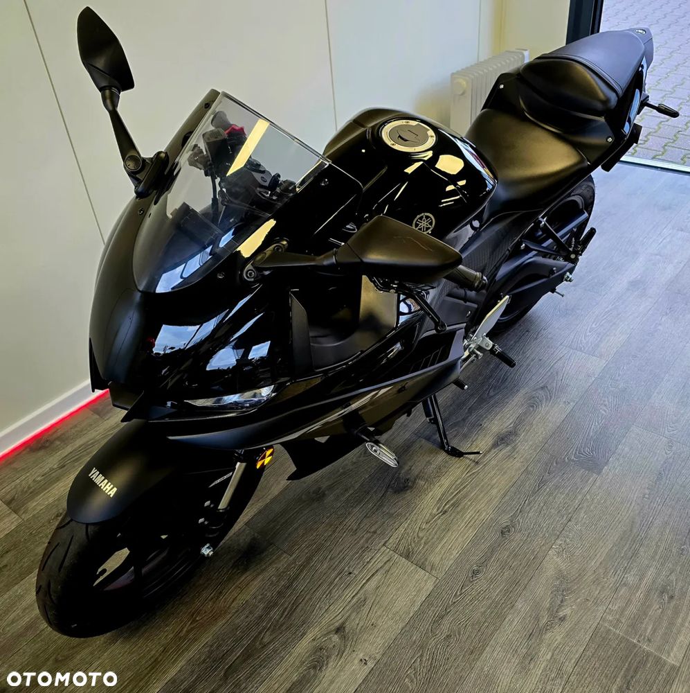 Yamaha R3 - 29