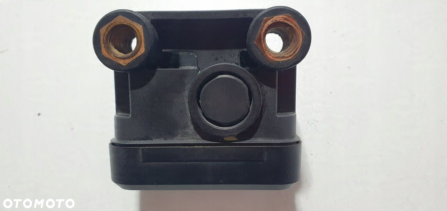 Czujnik Sensor ESP 12V Mercedes Actros MP 4 A0375459932 - 3