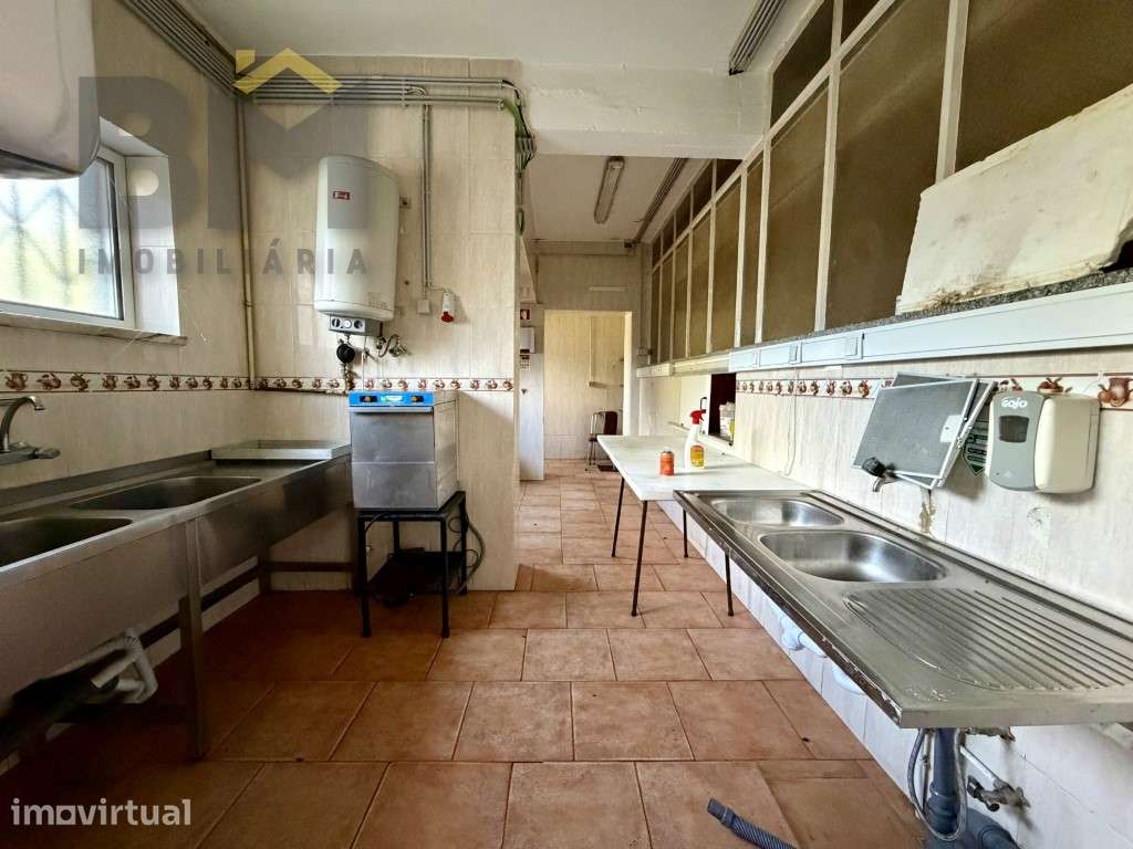 Espaço comercial para venda em Castelo Branco - Excelente oportunid... - Grande imagem: 5/17