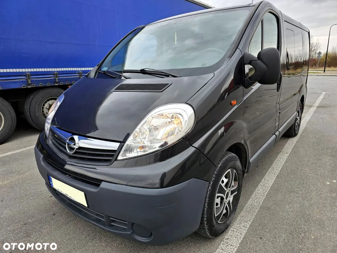 Opel Vivaro - 30
