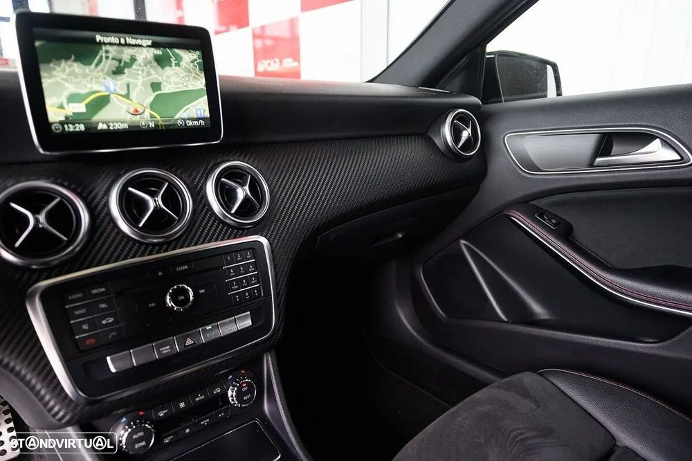 Mercedes-Benz A 180 d AMG Line Aut. - 36