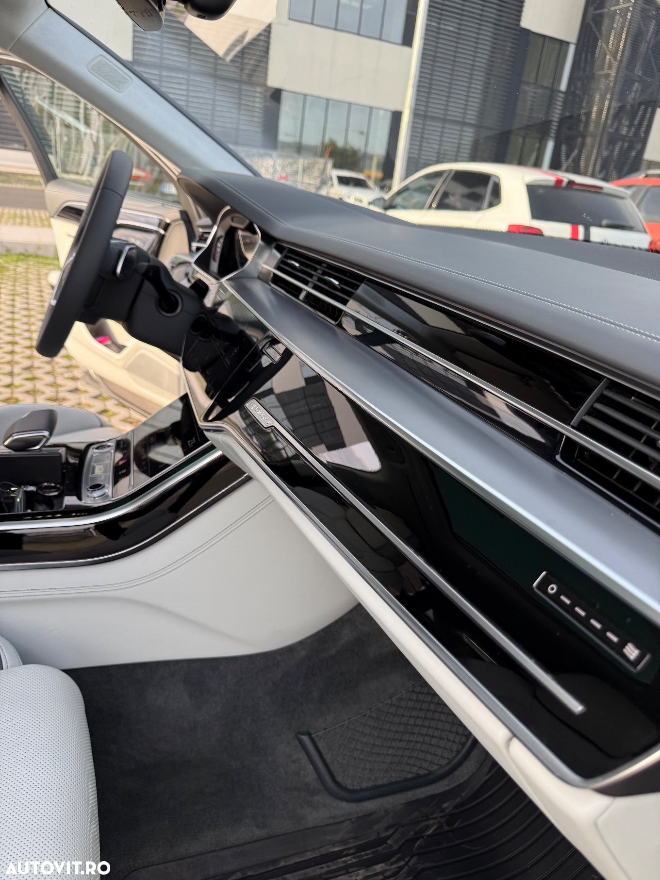 Audi A8 - 29