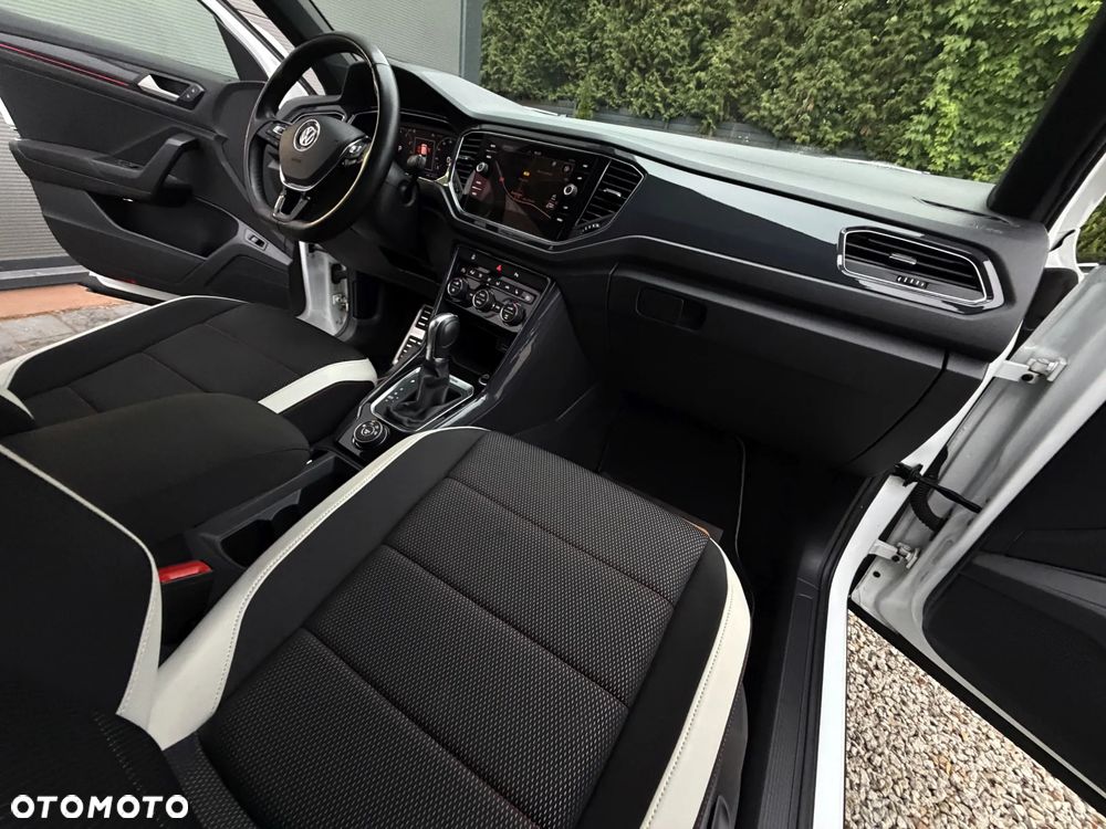 Volkswagen T-Roc 2.0 TSI OPF 4MOTION DSG Sport - 15