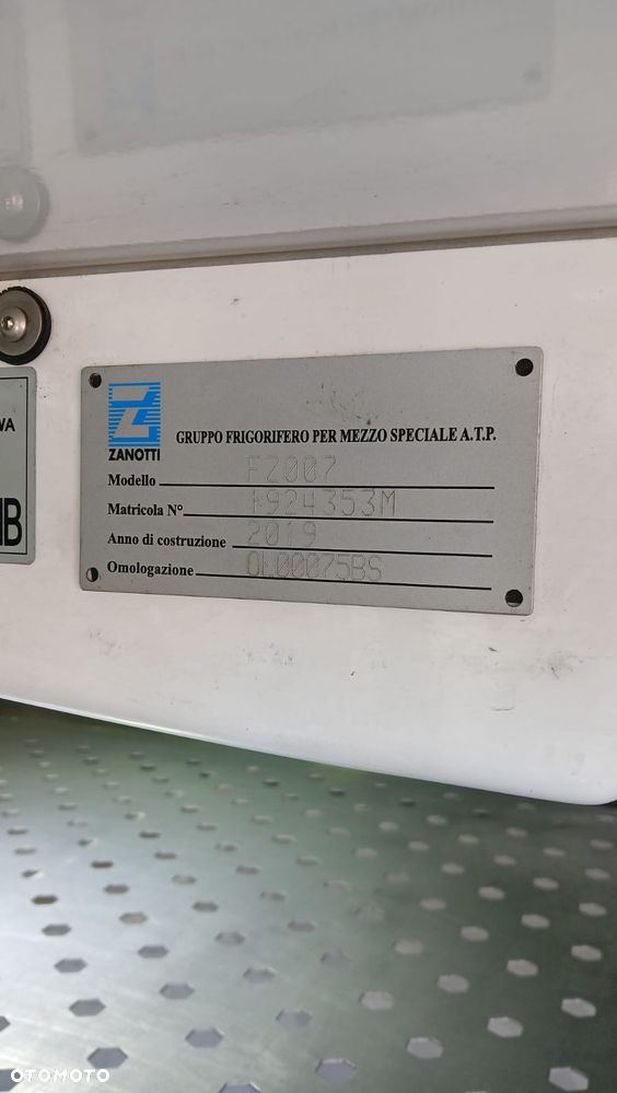 Peugeot Partner BlueHDi 100 Stop&Start Allure - 11