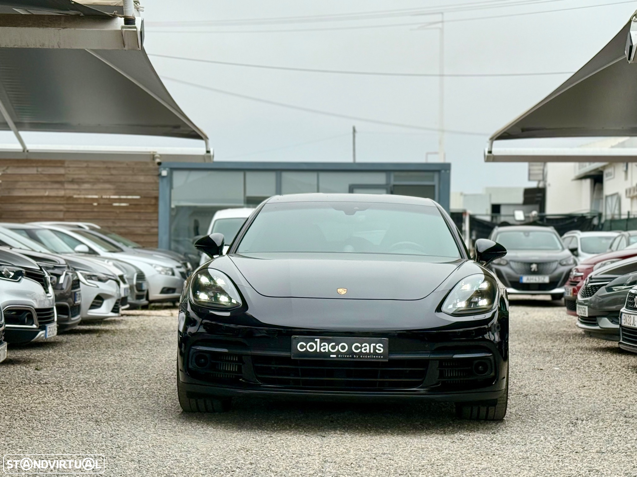 Porsche Panamera Sport Turismo 4 E-Hybrid 10 Years Edition - 3