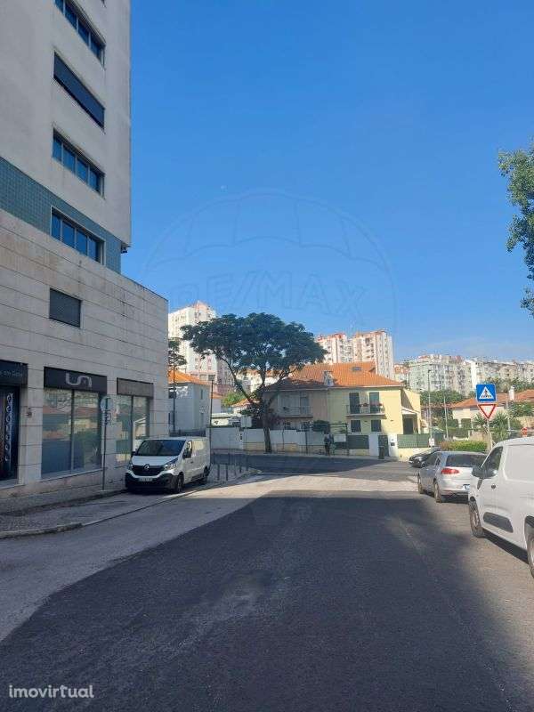 Garagem  para venda - Grande imagem: 2/10