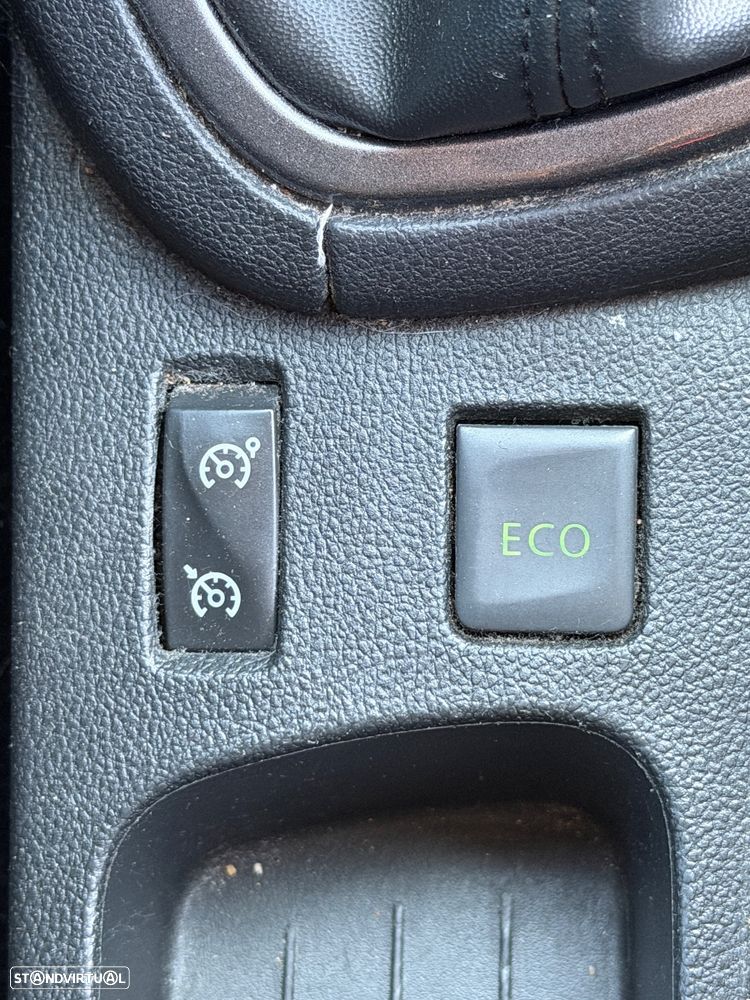 Renault Clio Cargo ENERGY dCi 75 Base - 13