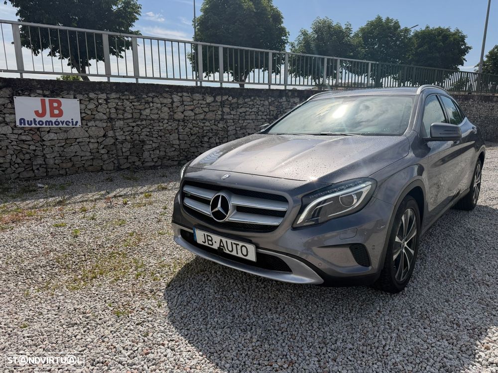 Mercedes-Benz GLA 200 d Urban Aut. - 2
