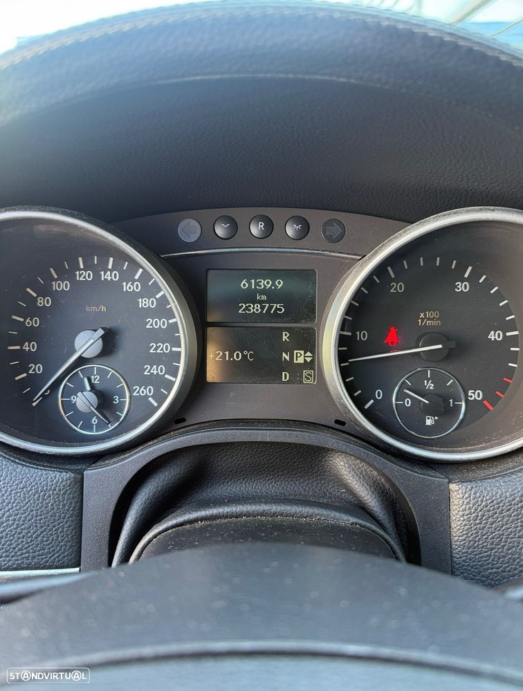 Mercedes-Benz GL 320 CDi - 10