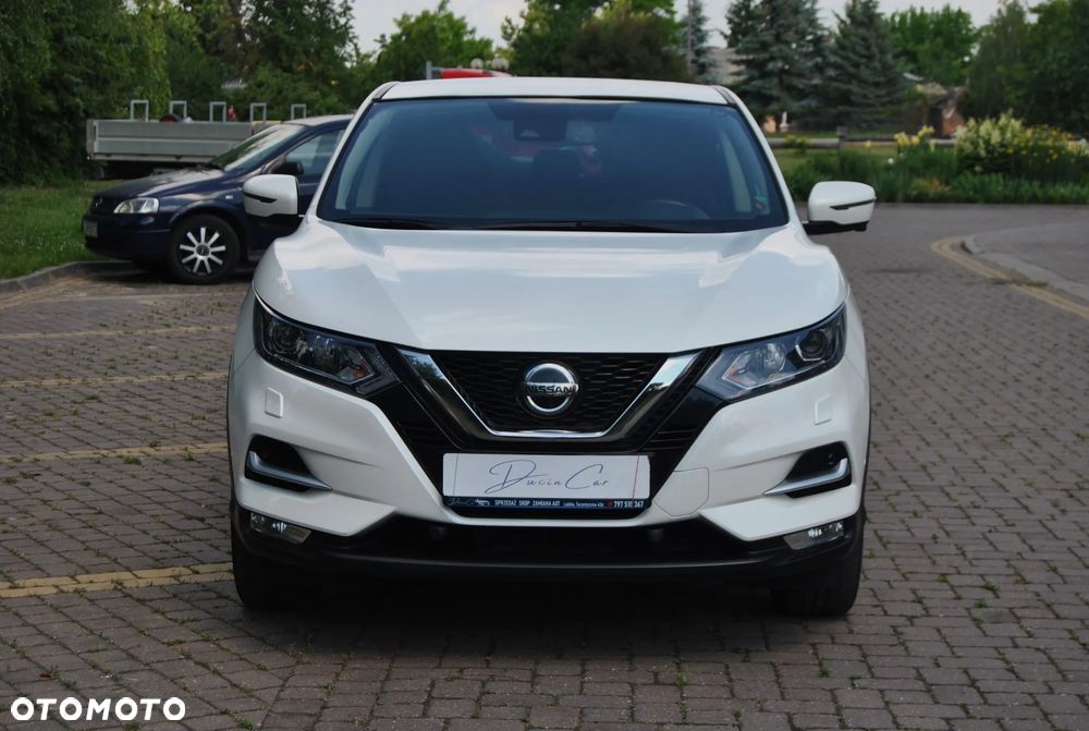 Nissan Qashqai 1.3 DIG-T N-WAY - 18