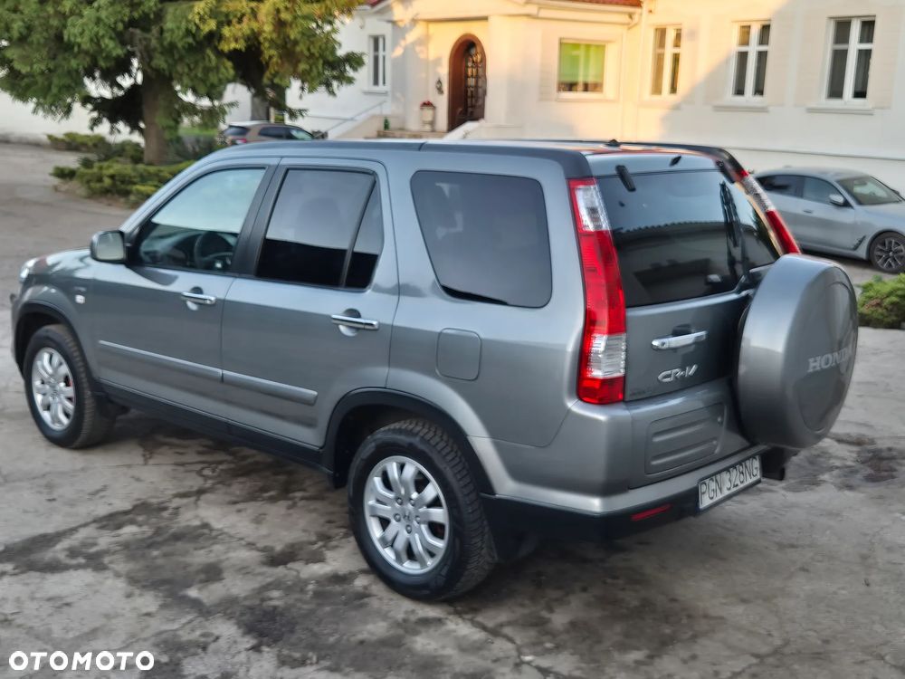 Honda CR-V 2.0i Executive - 25