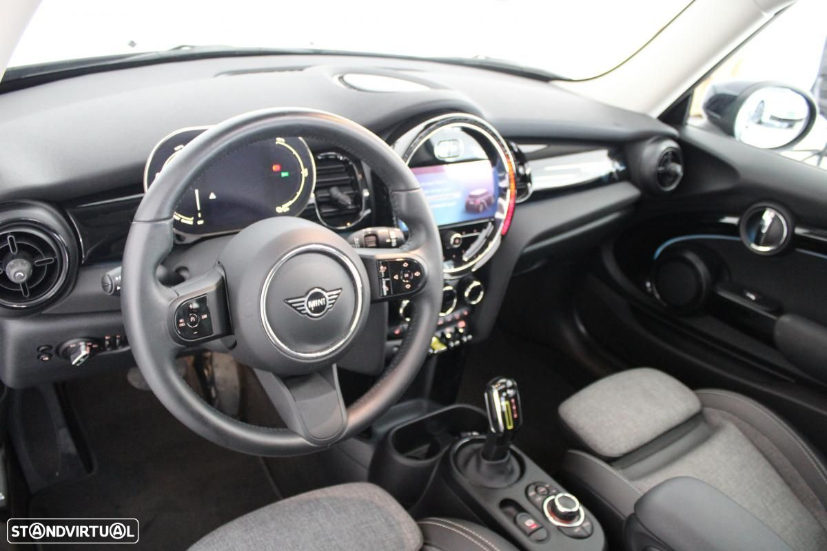 MINI 3 Portas Cooper SE Camden Edition - 12