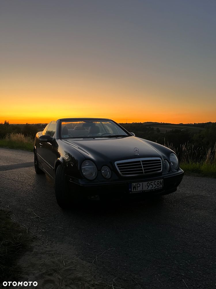 Mercedes-Benz CLK - 1