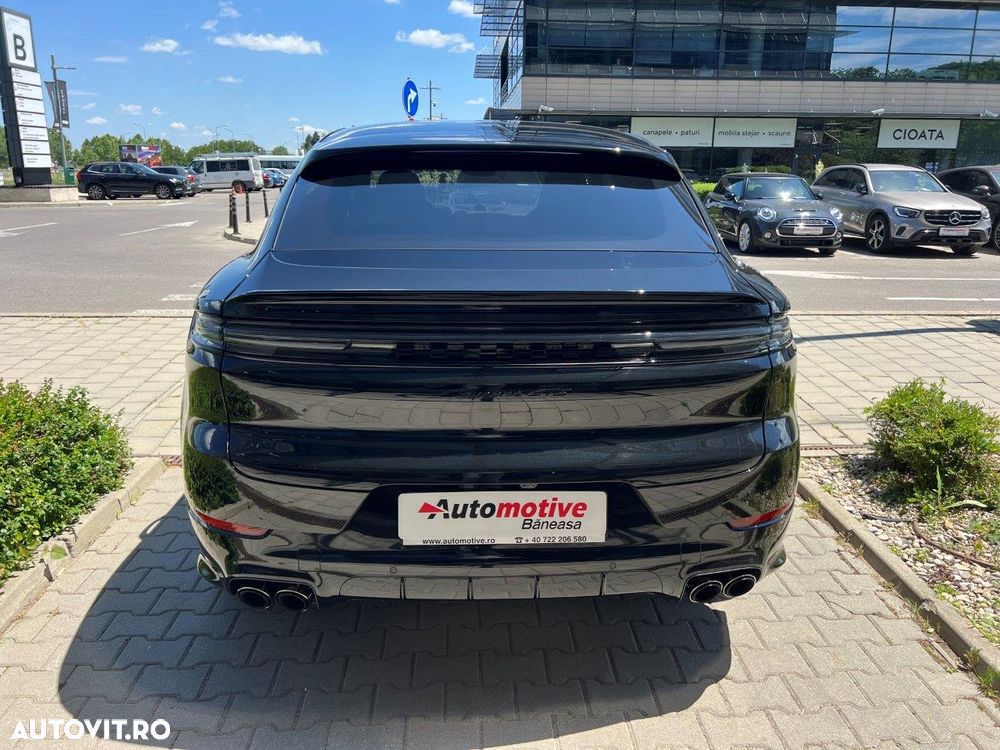 PORSCHE Cayenne Coupe 2026 — imagine 4