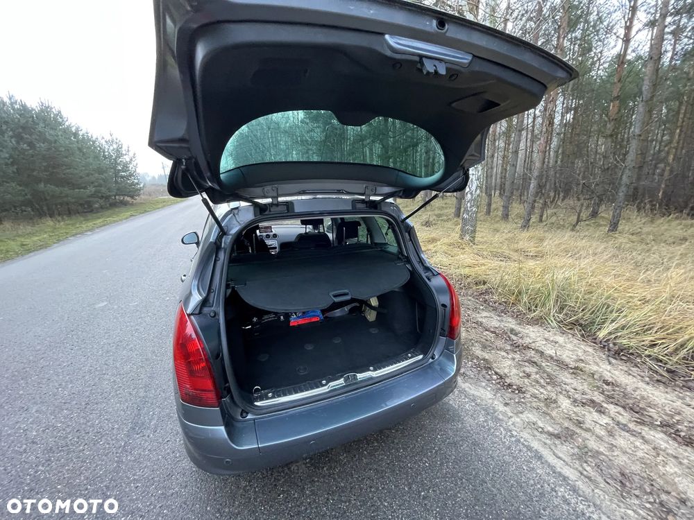 Peugeot 308 1.6 e-HDi Business Line STT - 11