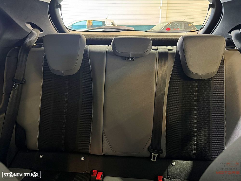 Opel Mokka 1.2 T Elegance AT - 36