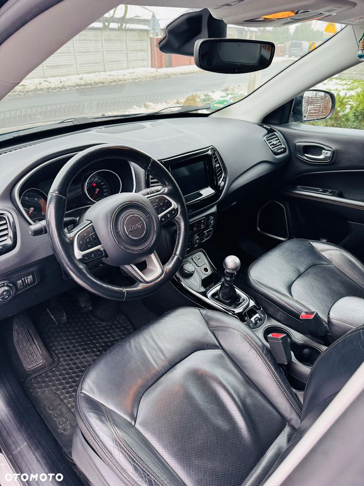 Jeep Compass 2.0 MultiJet Active Drive Limited - 18