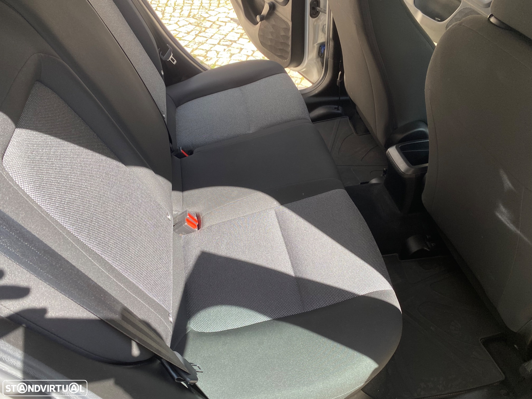 Fiat Tipo 1.3 M-Jet Pop - 19