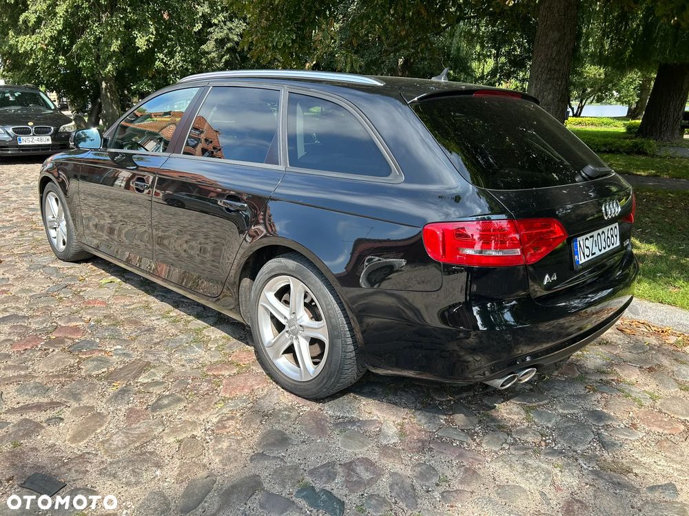 Audi A4 Avant - 4