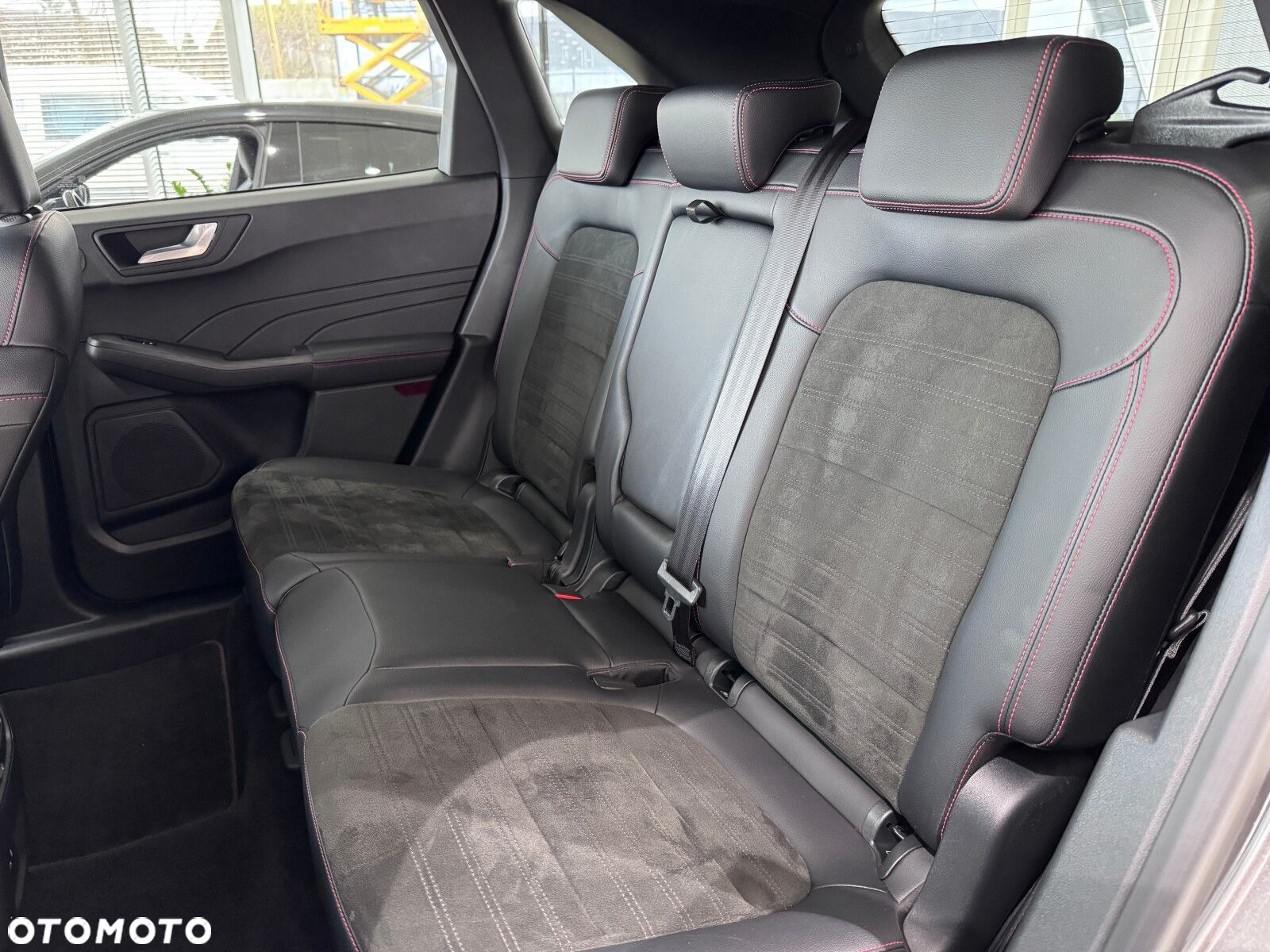 Ford Kuga - 13