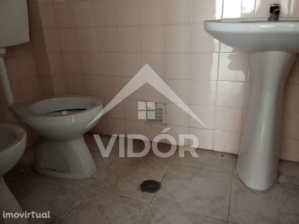 Loja no Novo Mercado Municipal da Baixa da Banheira - DJ - Grande imagem: 4/5