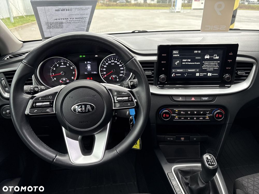 Kia XCeed 1.5 T-GDI M - 13