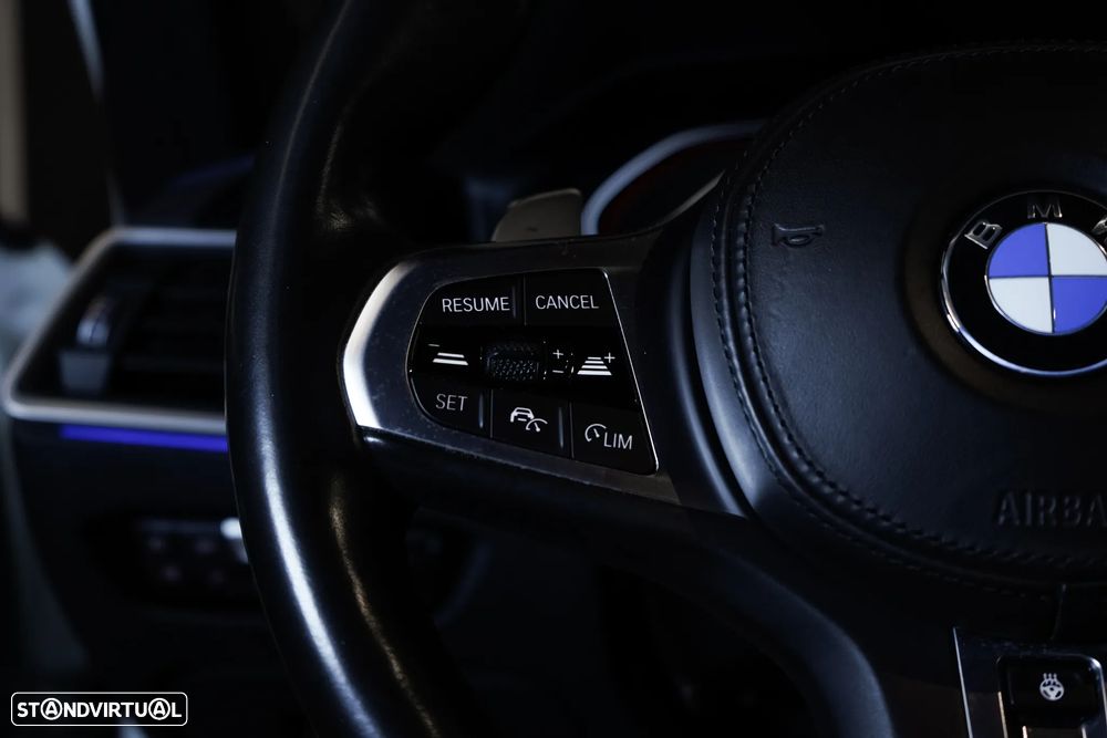 BMW 320 d Aut. M Sport - 21