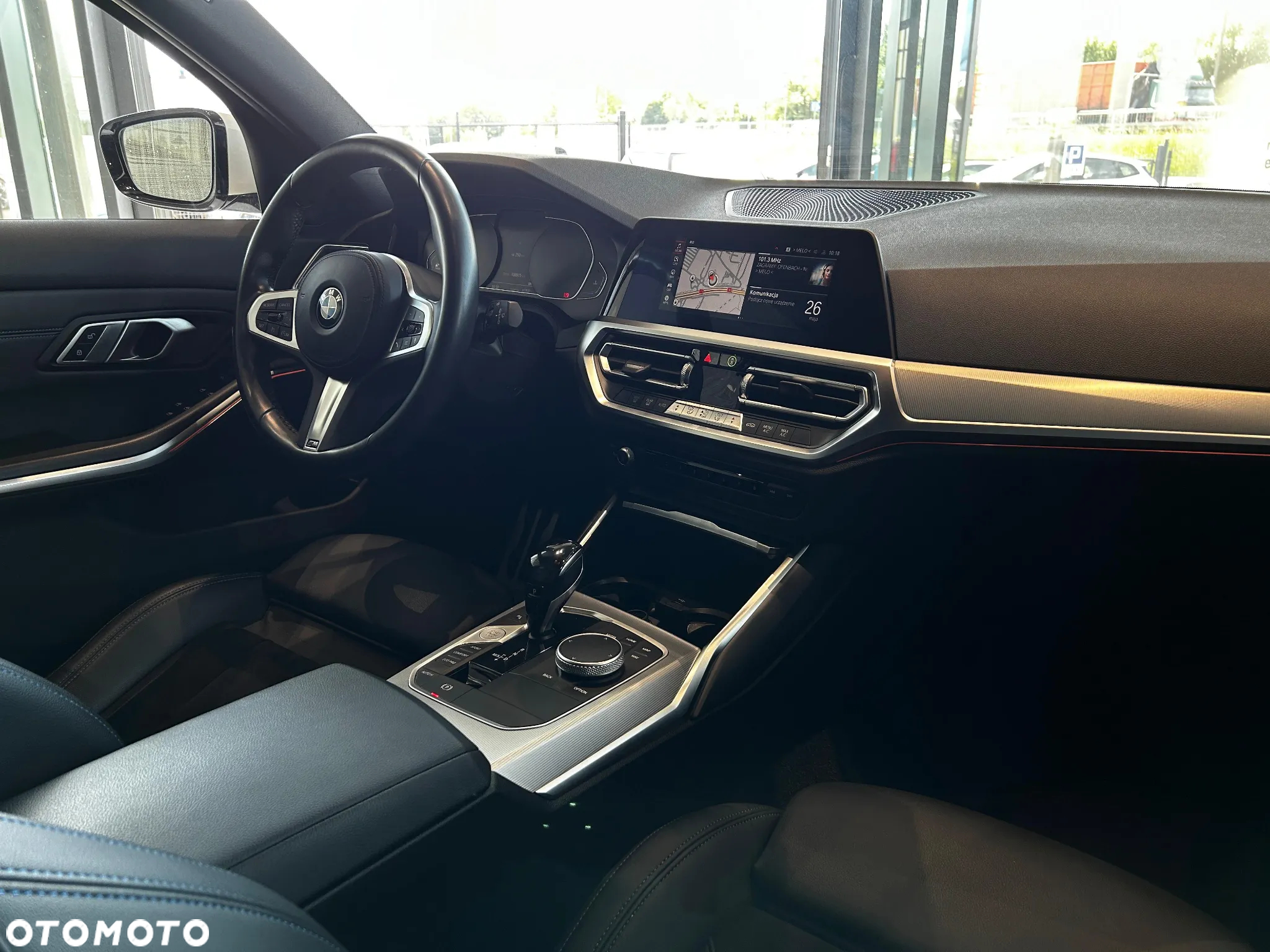 BMW Seria 3 318d M Sport Shadow - 17