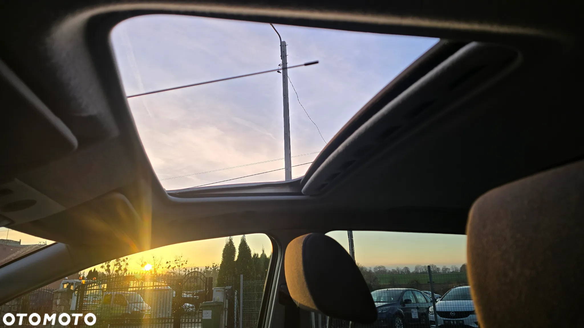 Ford C-MAX 1.8 Trend - 36