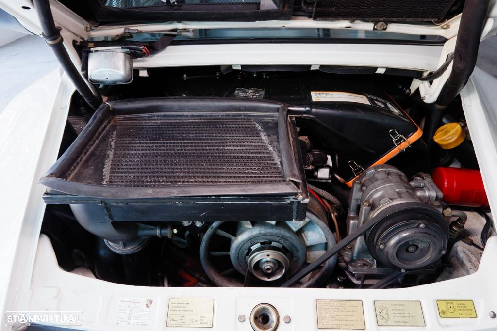Porsche 911 Série G 930 Turbo - 19