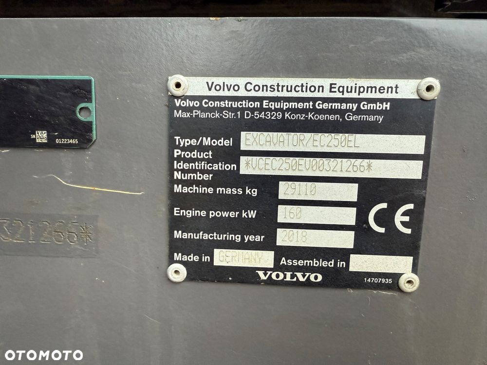 Volvo EC 250 EL - 26