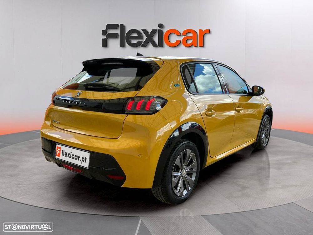Peugeot e-208 - 8