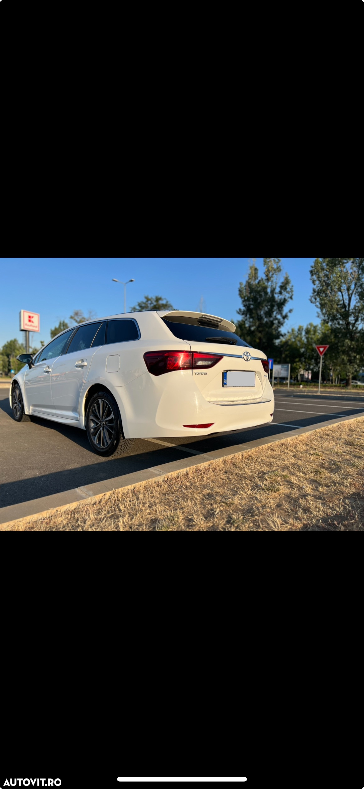 Toyota Avensis 2.0 D-4D Executive - 2
