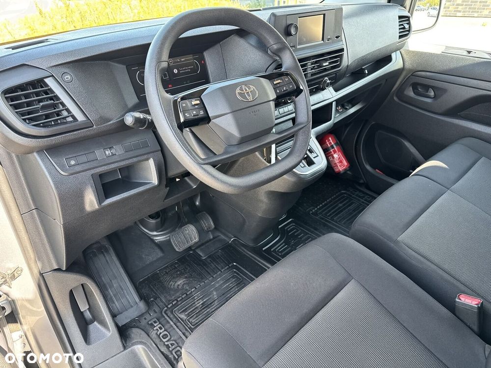Toyota PROACE - 13