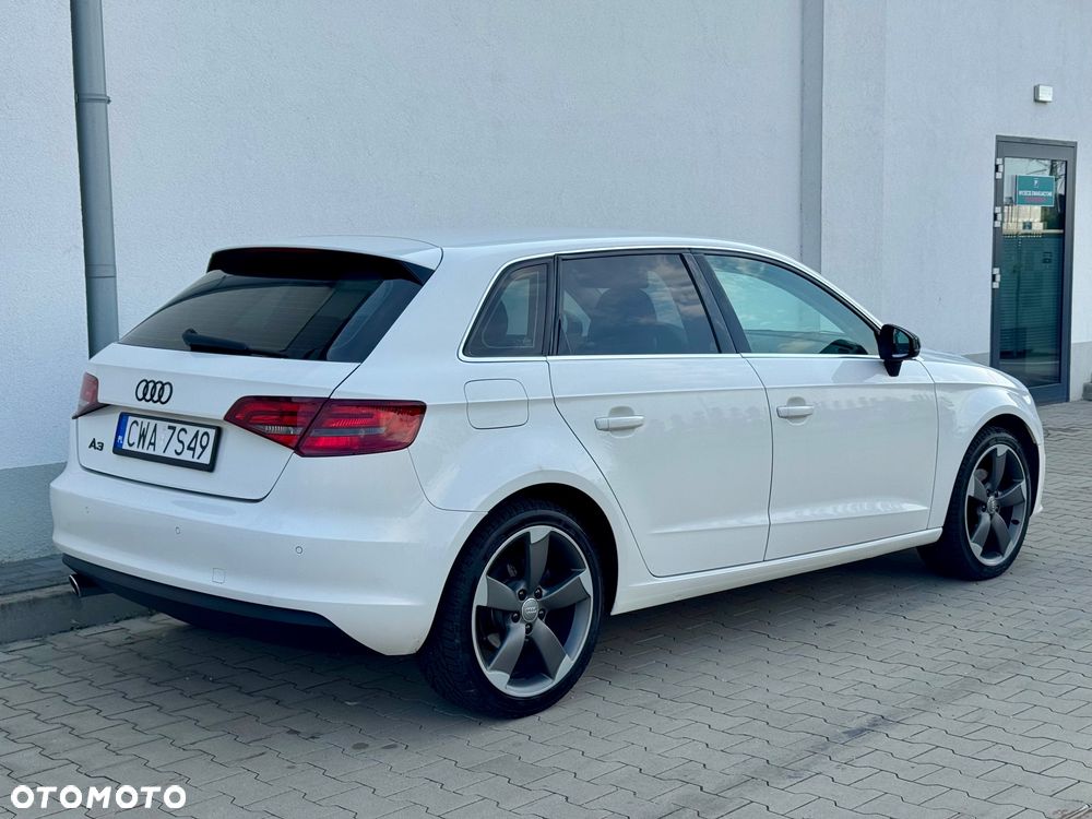 Audi A3 Sportback 1.6 TDI clean diesel Ambition S tronic - 19