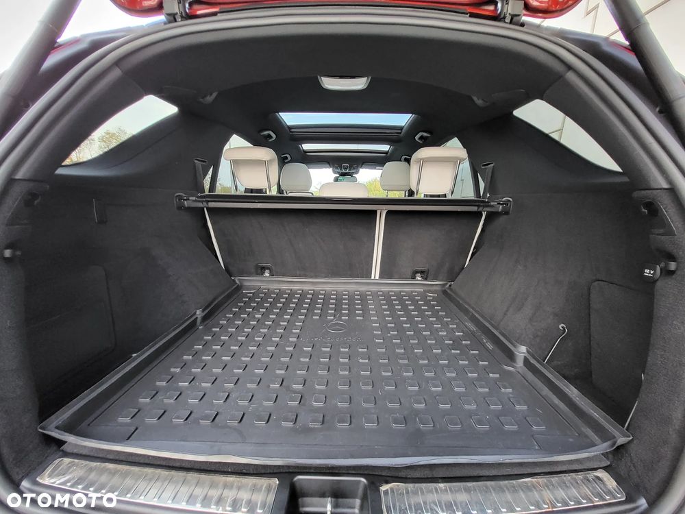 Mercedes-Benz GLE 350 d 4Matic 9G-TRONIC AMG Line - 23