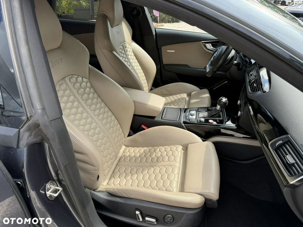 Audi RS7 Sportback - 13