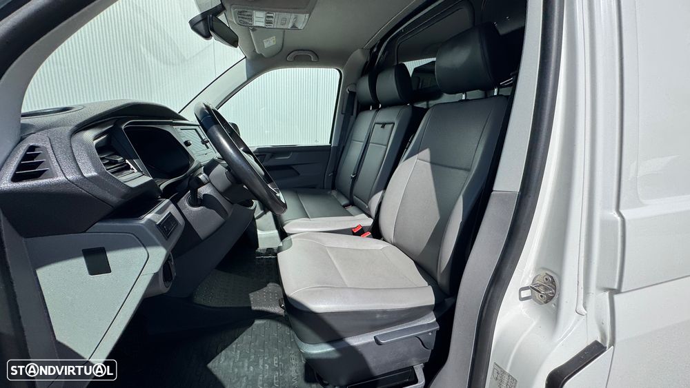 VW Transporter T6.1 CX DSG 150 CV - 18