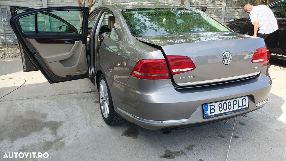 Volkswagen Passat - 3