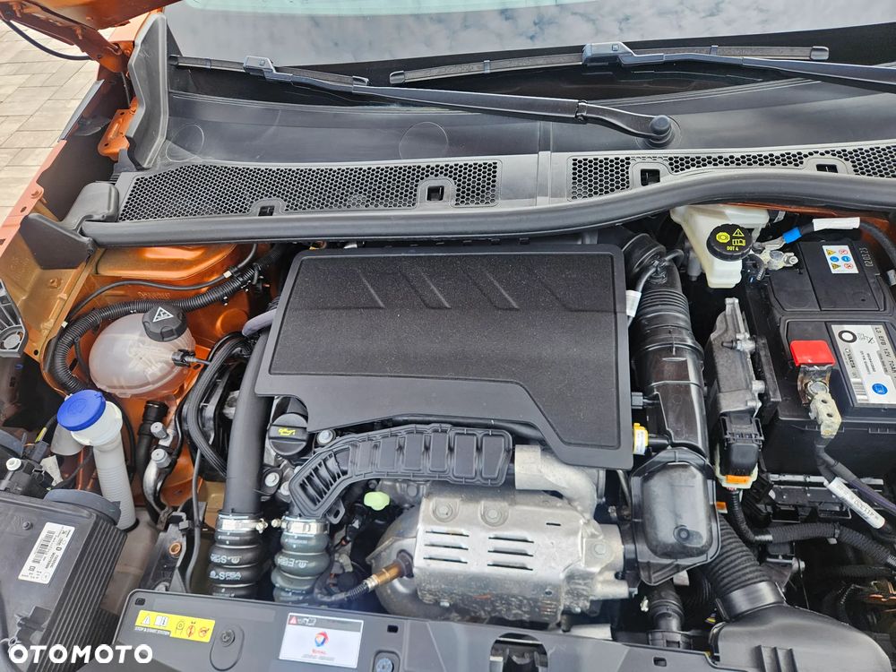 Peugeot 2008 PureTech 130 Stop&Start EAT6 Signature - 26