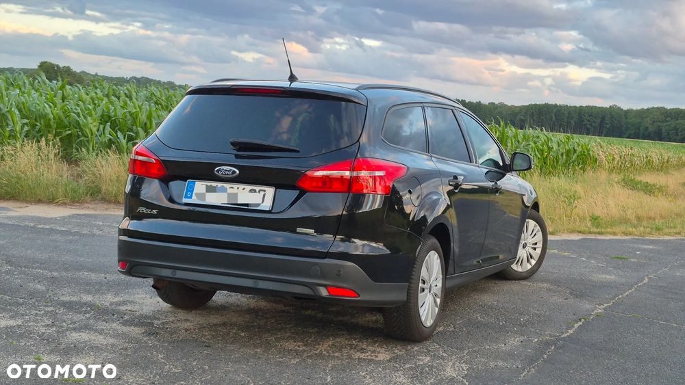 Ford Focus - 9